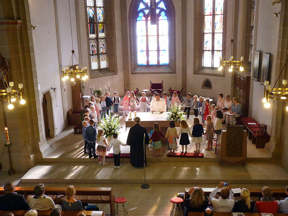 Ökumenischer Einschulungsgottesdienst in St. Crescentius